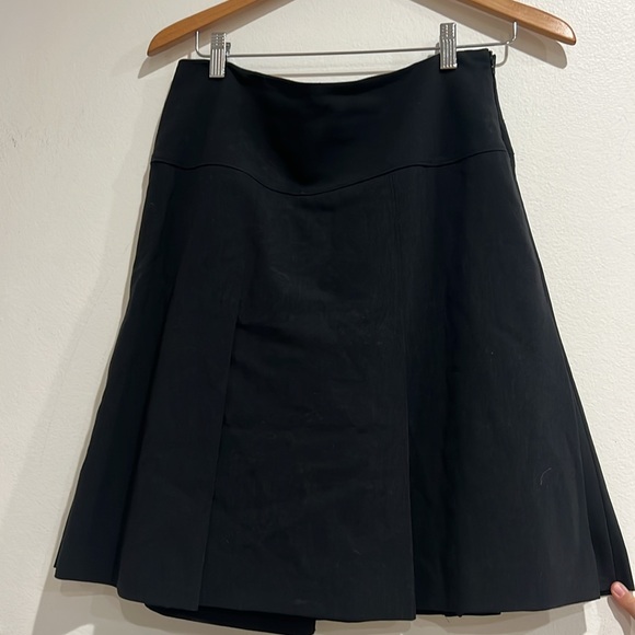 Akris Punto Navy Wool Blazer & Black Skirt Set | Fall Designer Workwear Suit - Picture 6 of 6